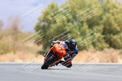 media/May-15-2022-SoCal Trackdays (Sun) [[33a09aef31]]/Turn 7 (1145am)/